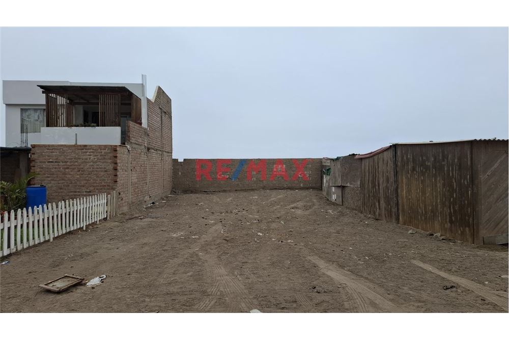 Comercial - Terreno - Chorrillos, Lima - Peru - 1 - 1002495025-7