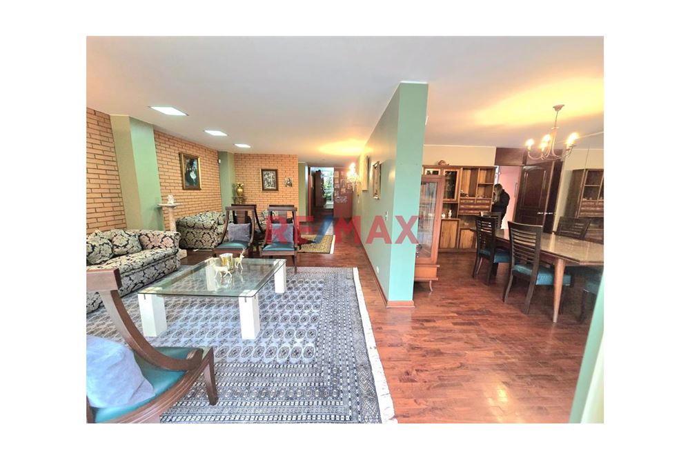 Residential - House - San Isidro, Lima - Peru - 1 - 1002495003-9