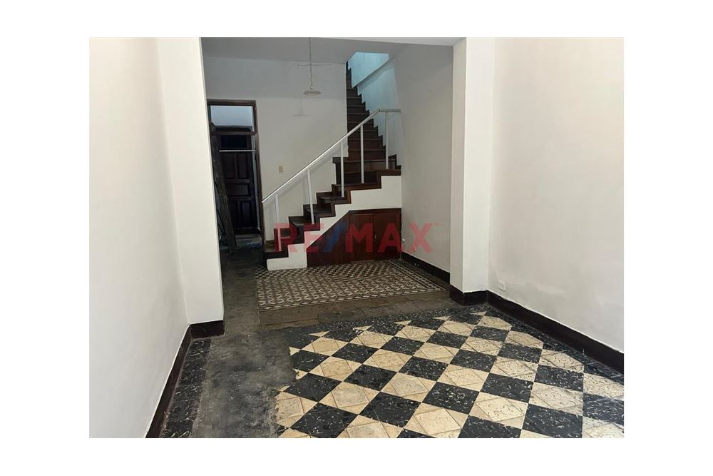 Residential - House - Lince, Lima - Peru - 1 - 1002495011-3