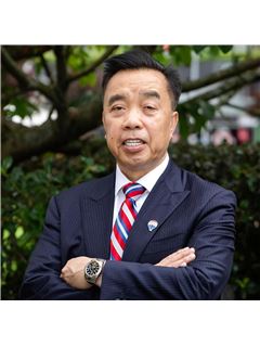 Don Ha - REMAX Revolution