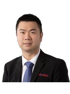 Lawrence Li - REMAX Champion