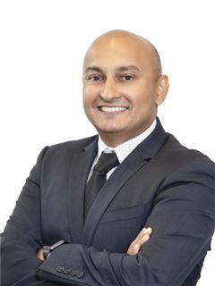 Ravi Singh - REMAX Revolution