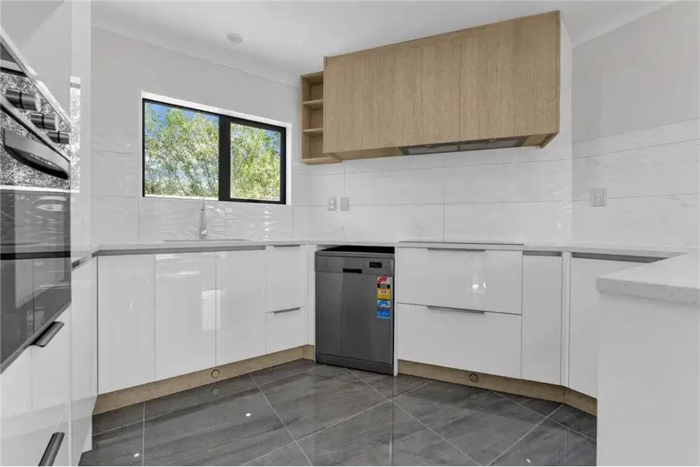 Residential - House - Manukau, New Zealand - New Zealand - 8 - 1003257067-6