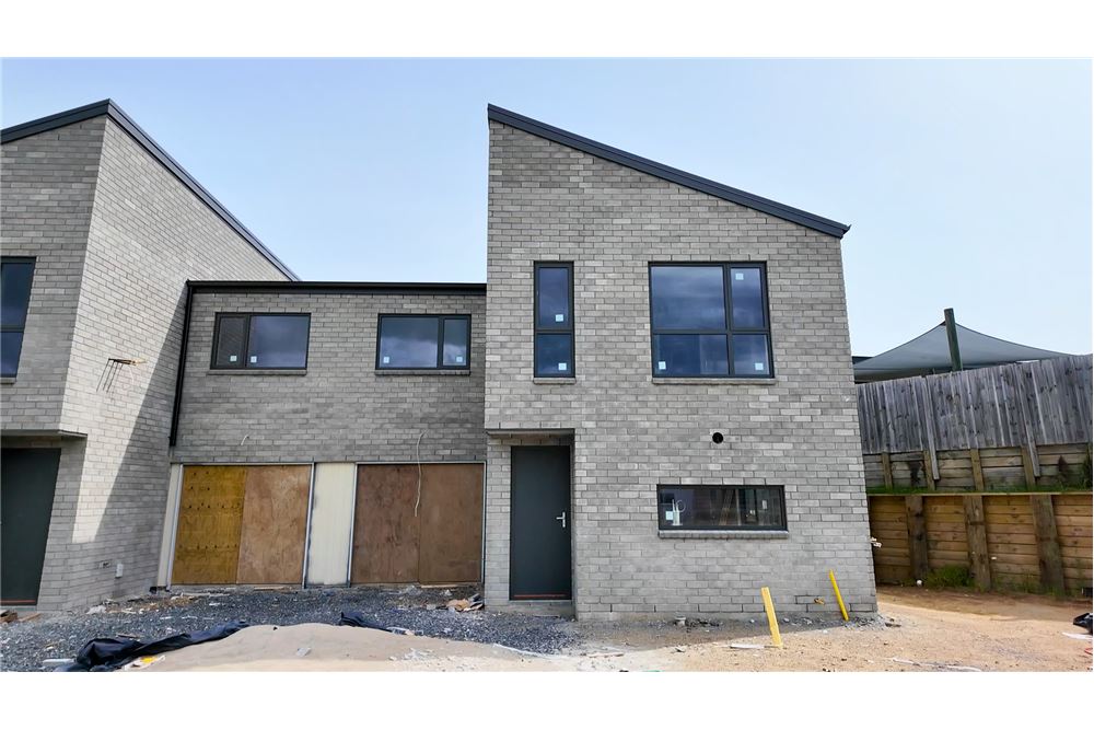 Residential - House - Hamilton City, New Zealand - New Zealand - 1 - 1003257065-6