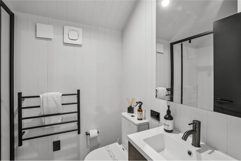 Residential - House - Queenstown-Lakes District, New Zealand - New Zealand - 16 - 1003257072-6