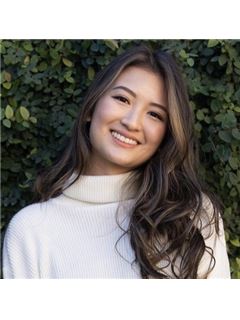Amy Luk - RE/MAX Gold