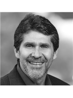 Kirk Gilles - RE/MAX Honolulu