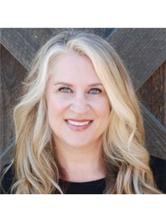 Melanie Loscher - RE/MAX Gold