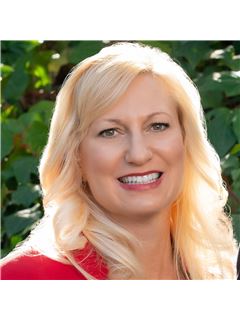 Lisa Caldwell - RE/MAX Accord