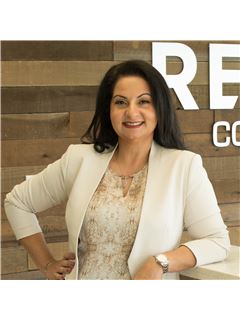 Sara Rogue - RE/MAX Connections