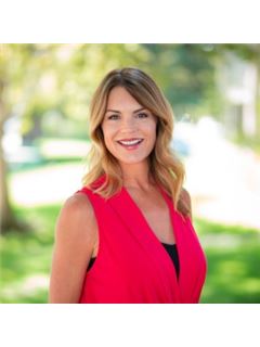Monica D Taylor - RE/MAX Gold