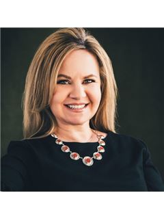 Theresa Coutant - RE/MAX Honolulu