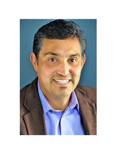 Arturo Valerio - RE/MAX Accord