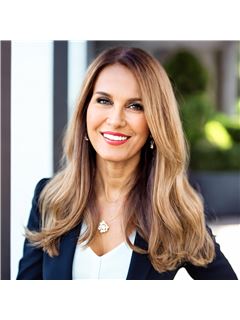 Mary Jafarkhani - RE/MAX Premier Realty