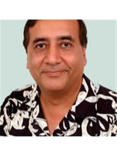 Rajiv Jetley - RE/MAX Honolulu