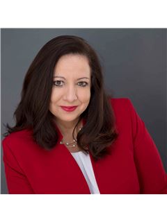 Karen Landry - RE/MAX One