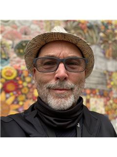 Peter Van Court - RE/MAX Accord