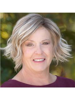 Associate - Mary Beall-Neighbor - RE/MAX Accord