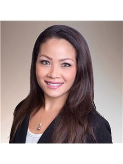 Emily Boock - REMAX Hawaii