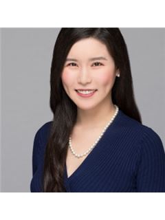 Associate - Min Yong - RE/MAX Honolulu