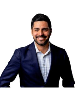 Associate - Hugo Pompa - RE/MAX New Dimension