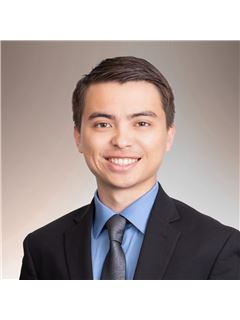 Hunter Nakama - REMAX Hawaii