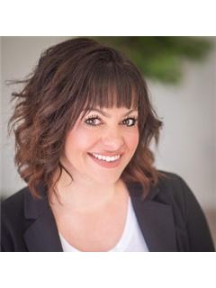 Alana Barboa - RE/MAX All-Pro
