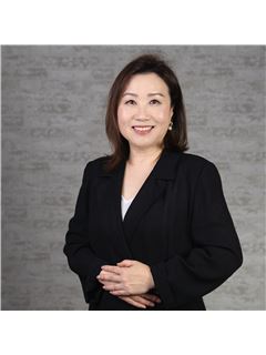 Hannah H. Song - RE/MAX Premier Realty