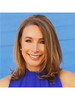 Sarah Lynch - RE/MAX One