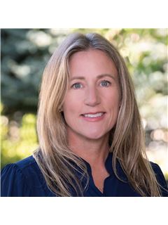 Elizabeth Haslam - RE/MAX Accord