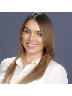 Marisol Moreno Ruiz - RE/MAX Sky