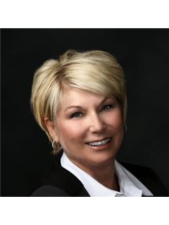 Robbi A. Rein Pechacek - RE/MAX Select One