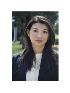 Janis Lee - RE/MAX Premier Realty