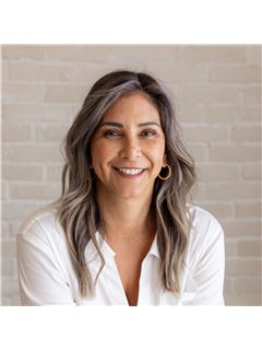 Michelle Gonzalez - RE/MAX Top Producers