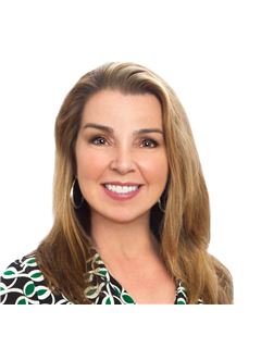 Lucy Di Profio - RE/MAX Premier Realty