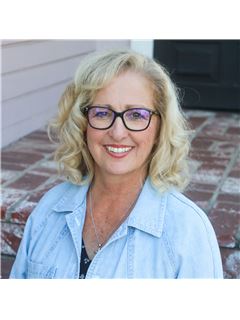 Laurie J. Chrispen - RE/MAX Tiffany Real Estate