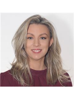 Jennifer Henry - RE/MAX All-Pro