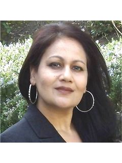Alka Sabherwal - RE/MAX Accord