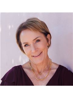 Lori Prizmich - RE/MAX Gold