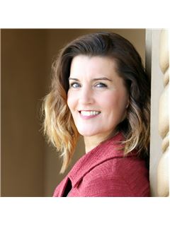 Jennie Simpson - RE/MAX Marketplace