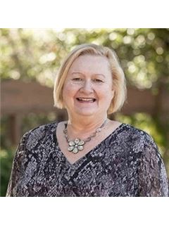 Gabriele Sheahan - RE/MAX Gold