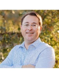 Chad Phillips - RE/MAX Gold