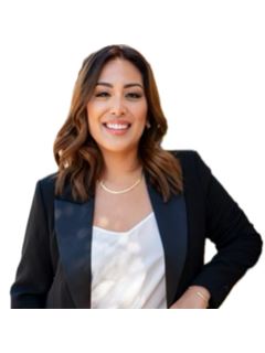 Margarita Corona - RE/MAX New Dimension