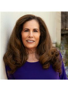 Linda Louise Worhach - RE/MAX Galaxy