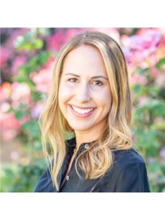 Staci Silverberg - RE/MAX One