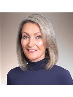 Krisztina Kollo - REMAX Hawaii