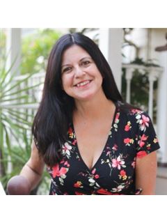 Jonelle Weiss - RE/MAX Tiffany Real Estate