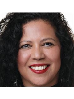 Gloria Heck - RE/MAX One