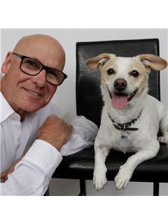 Bruce Lesser - RE/MAX Accord
