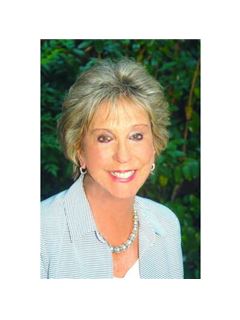 Gretchen T. Bryce - RE/MAX Accord